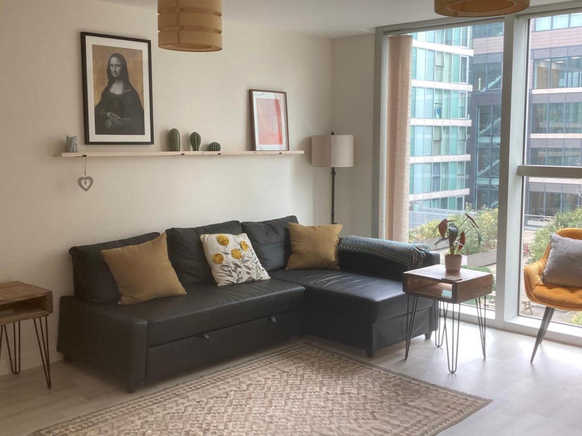 Modern Apartment Located In Cmk Restaurant Quarter Milton Keynes Ngoại thất bức ảnh